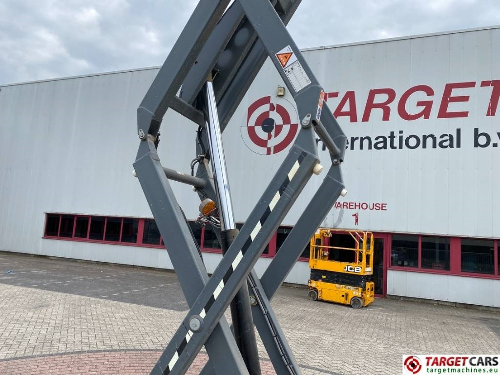 Leasing de SkyJack SJ4732 Electric 4732 Scissor Work Lift 1165cm  SkyJack SJ4732 Electric 4732 Scissor Work Lift 1165cm: foto 26