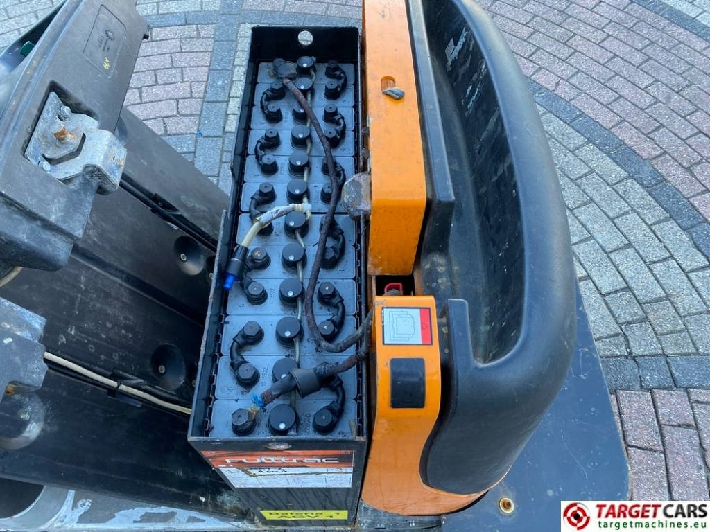 Remolcadora Still CX-T Electric TowTruck Tractor 24V 4000KG Capacity: foto 12 Remolcadora Still CX-T Electric TowTruck Tractor 24V 4000KG Capacity: foto 12