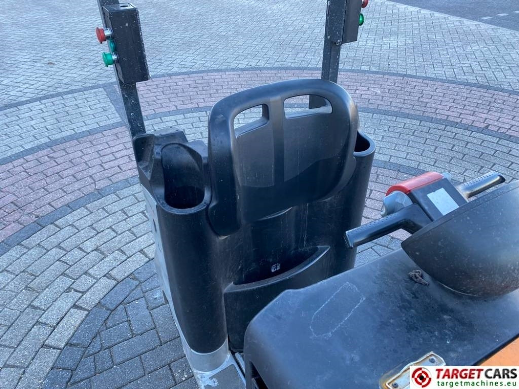Remolcadora Still CX-T Electric TowTruck Tractor 24V 4000KG Capacity: foto 14 Remolcadora Still CX-T Electric TowTruck Tractor 24V 4000KG Capacity: foto 14