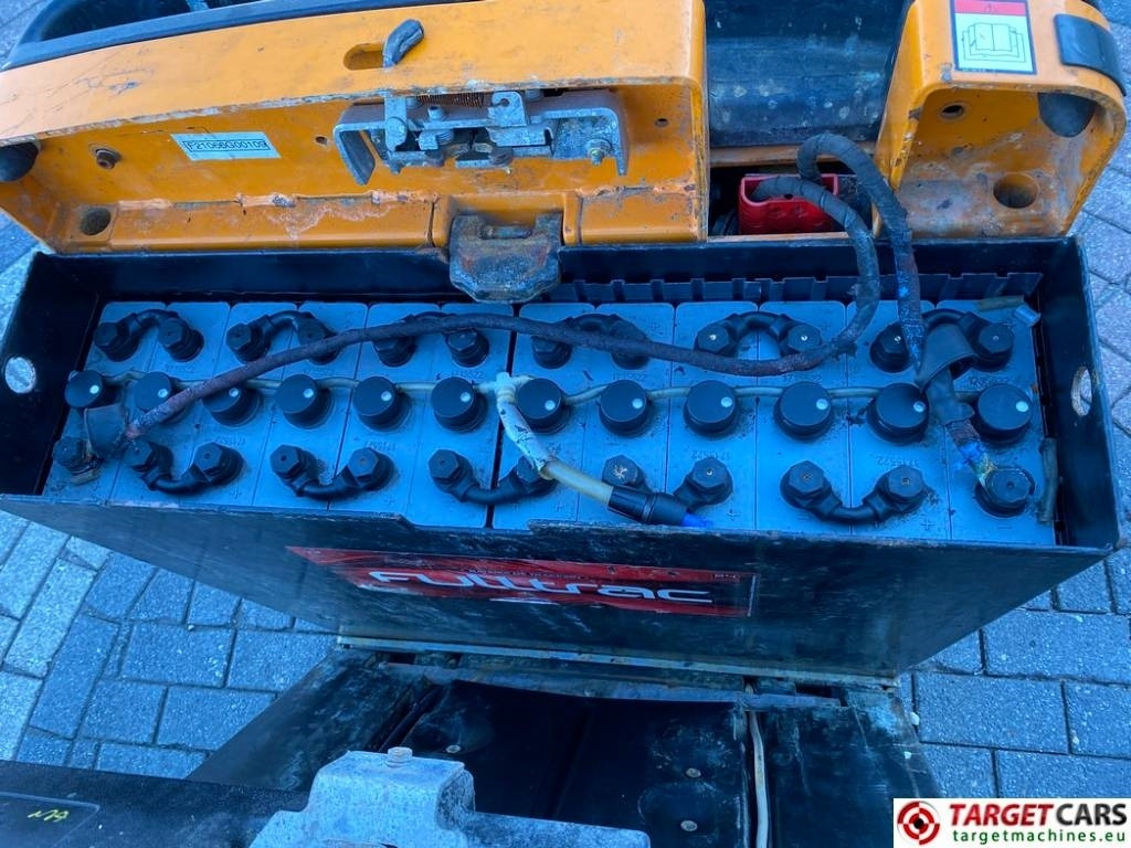 Remolcadora Still CX-T Electric TowTruck Tractor 24V 4000KG Capacity: foto 11 Remolcadora Still CX-T Electric TowTruck Tractor 24V 4000KG Capacity: foto 11