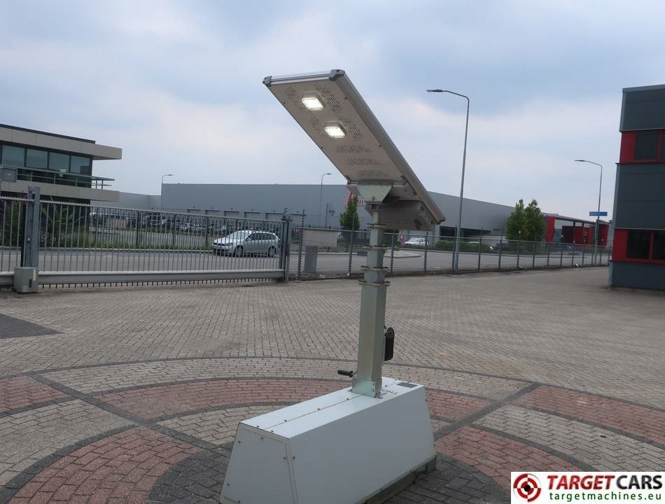 Trime X-Pole Solar Panel 50W Led Tower Light - Torre de iluminación: foto 3 Trime X-Pole Solar Panel 50W Led Tower Light - Torre de iluminación: foto 3