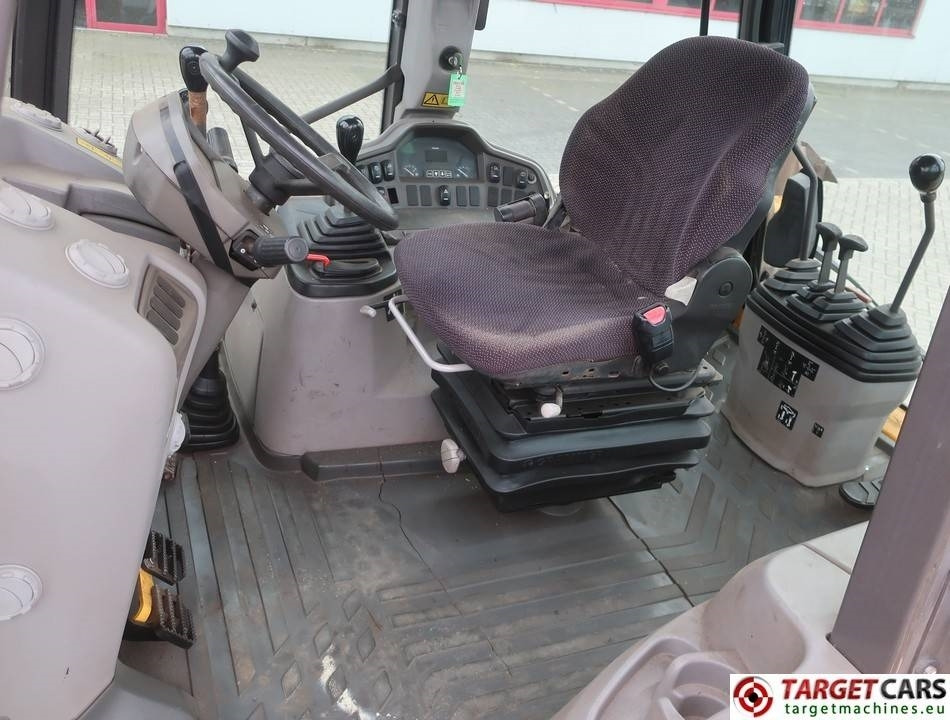 Volvo BL60B Backhoe 4x4 Loader - Retroexcavadora: foto 5 Volvo BL60B Backhoe 4x4 Loader - Retroexcavadora: foto 5