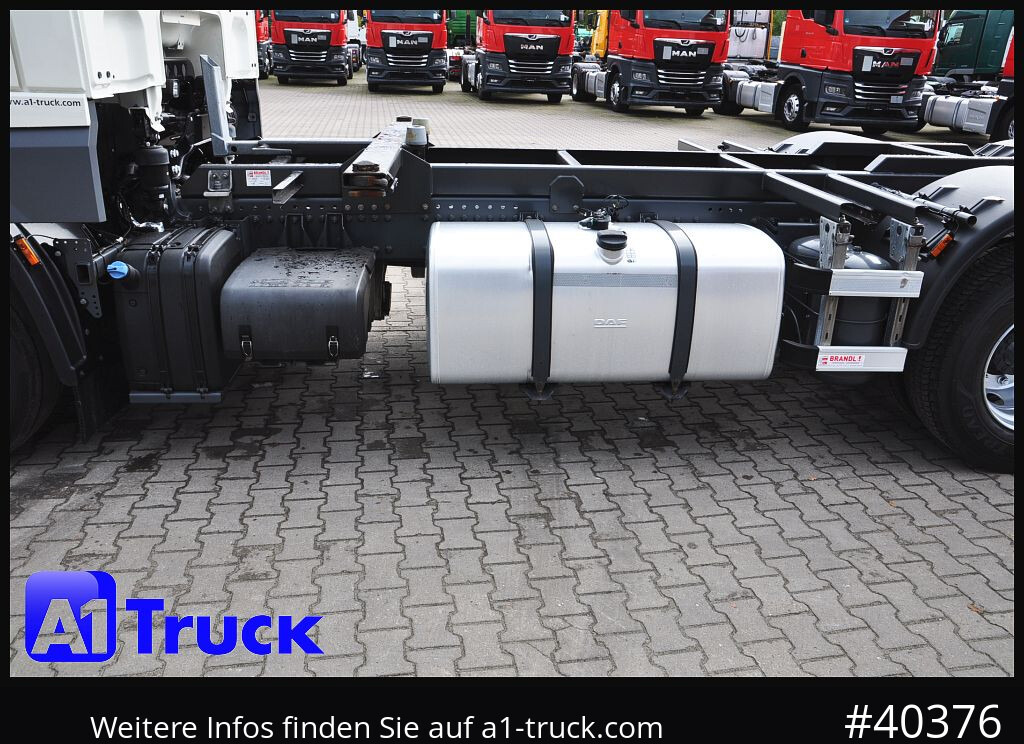 DAF DAF XF 480 FAN SSC Intarder, Lenkachse Standlklima - Camión portacontenedore/ Intercambiable: foto 2 DAF DAF XF 480 FAN SSC Intarder, Lenkachse Standlklima - Camión portacontenedore/ Intercambiable: foto 2