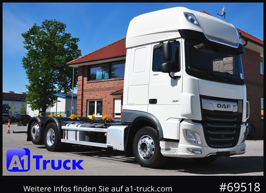 DAF XF 480 FAR Intarder, Multiwechsler 2x AHK - Camión portacontenedore/ Intercambiable: foto 1 DAF XF 480 FAR Intarder, Multiwechsler 2x AHK - Camión portacontenedore/ Intercambiable: foto 1
