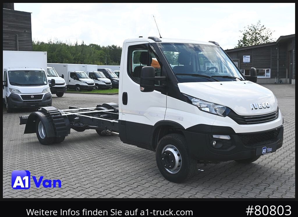 IVECO Daily 70C21 A8V/P Fahrgestell, Klima, Standheizung, - Camión chasis: foto 1 IVECO Daily 70C21 A8V/P Fahrgestell, Klima, Standheizung, - Camión chasis: foto 1