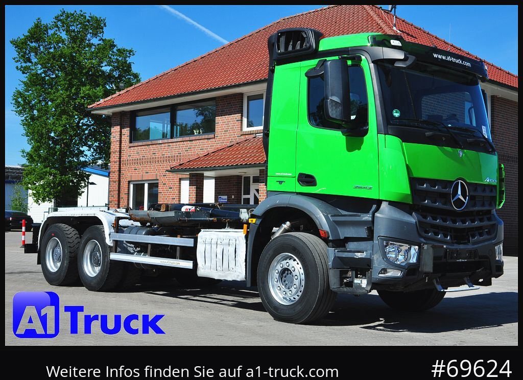 MERCEDES-BENZ Arocs 2542, Abrollkipper, 6x4, HYVA, - Camión multibasculante: foto 1 MERCEDES-BENZ Arocs 2542, Abrollkipper, 6x4, HYVA, - Camión multibasculante: foto 1