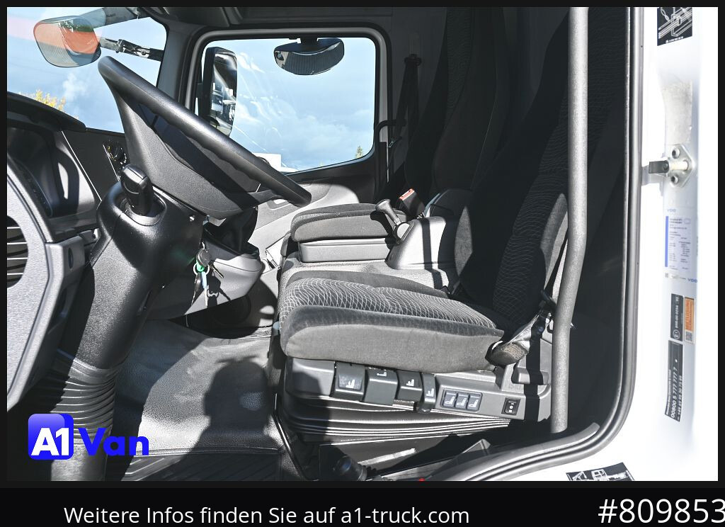 MERCEDES-BENZ Atego 816 Kipper Kran, Hiab, AHK, Klima - Camión volquete, Camión grúa: foto 4 MERCEDES-BENZ Atego 816 Kipper Kran, Hiab, AHK, Klima - Camión volquete, Camión grúa: foto 4