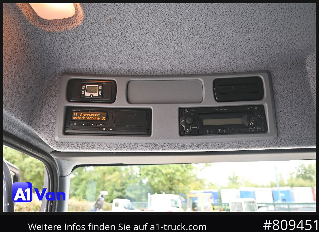 MERCEDES-BENZ Atego 818 Koffer LBW ,Klima ,Automatik - Camión caja cerrada: foto 4 MERCEDES-BENZ Atego 818 Koffer LBW ,Klima ,Automatik - Camión caja cerrada: foto 4