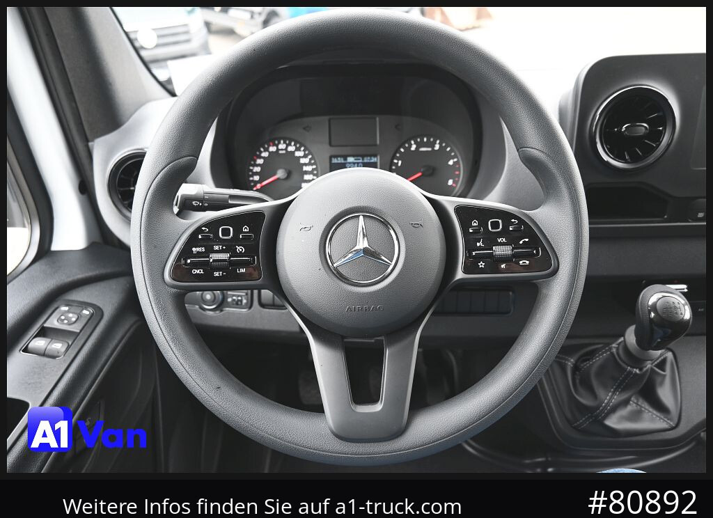 MERCEDES-BENZ Sprinter 317 CDI Fahrgestell, NEU, Klima, Tempomat, 3-Sitzer - Camión chasis: foto 5 MERCEDES-BENZ Sprinter 317 CDI Fahrgestell, NEU, Klima, Tempomat, 3-Sitzer - Camión chasis: foto 5