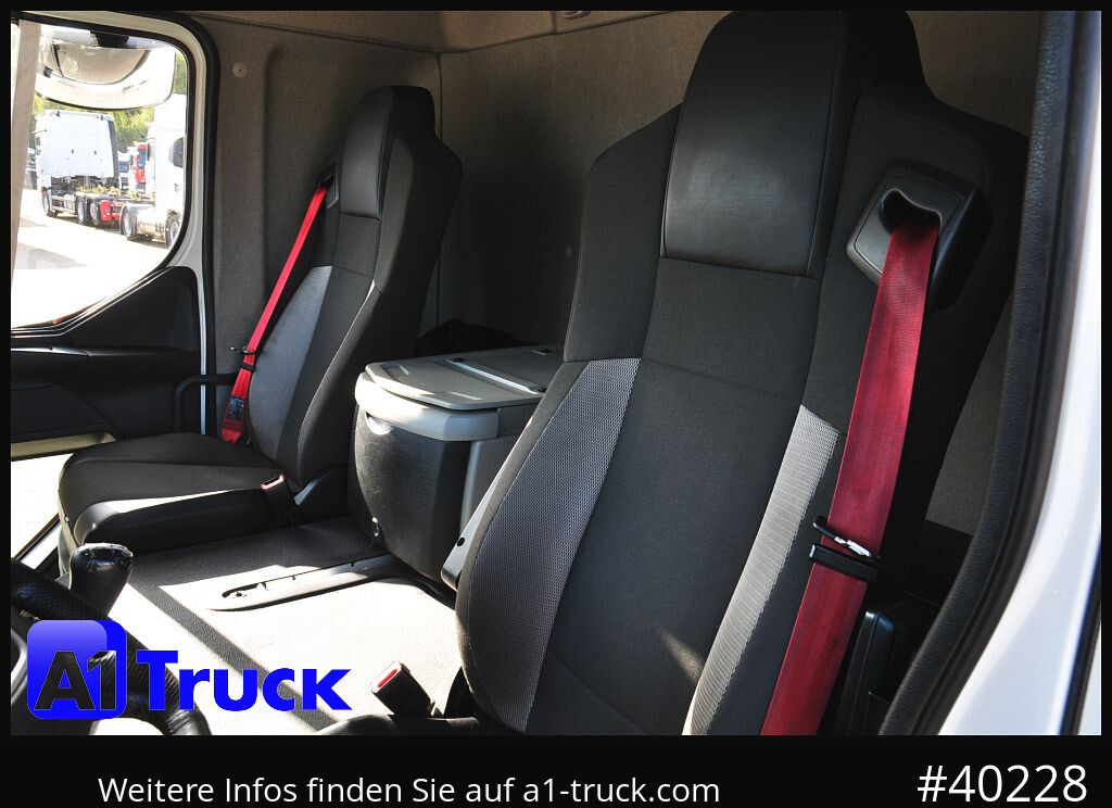 RENAULT D 280, 4x2, Ladebordwand, LBW, TÜV 06/2026 - Camión lona: foto 3 RENAULT D 280, 4x2, Ladebordwand, LBW, TÜV 06/2026 - Camión lona: foto 3