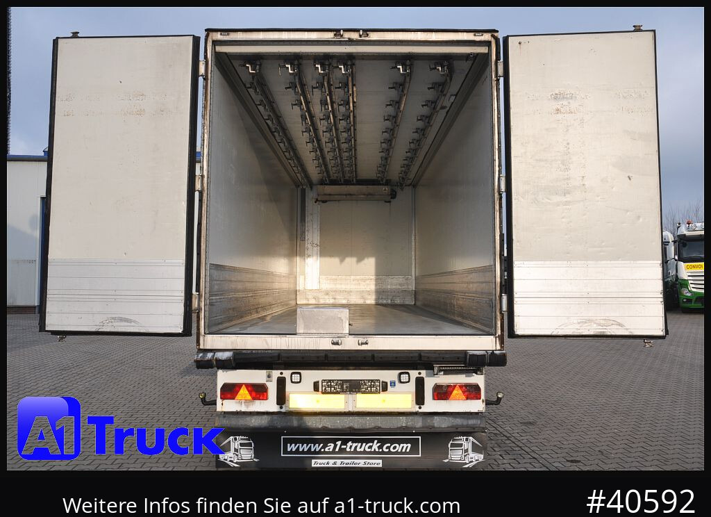 SCHMITZ Achwege & Tönjes, Rohrbahn, Fleisch, Schmitz Aufbau - Remolque frigorífico: foto 5 SCHMITZ Achwege & Tönjes, Rohrbahn, Fleisch, Schmitz Aufbau - Remolque frigorífico: foto 5