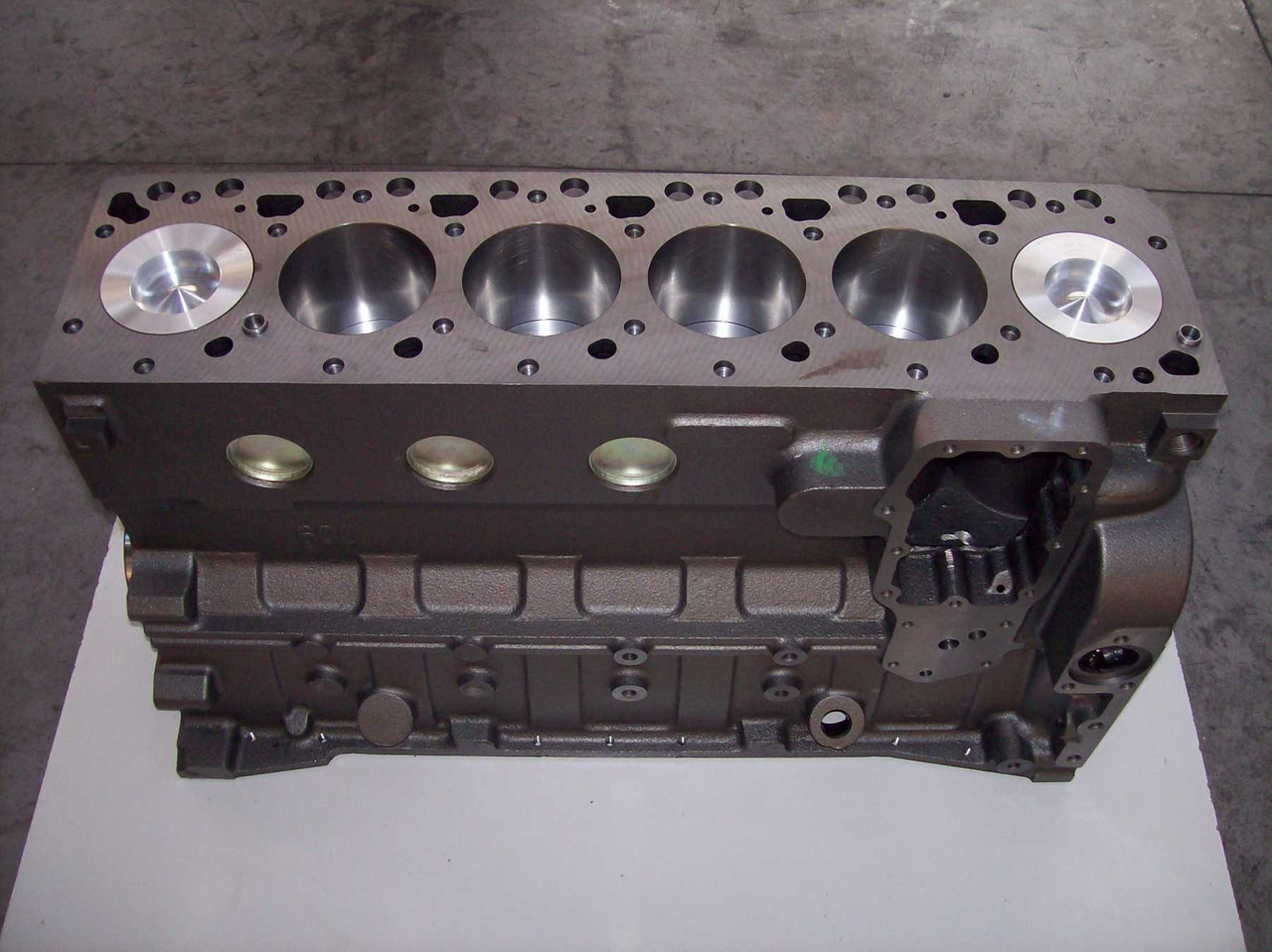 CUMMINS SHORT BLOCK 6BT5.9 - Bloque de cilindros para Maquinaria de construcción: foto 1 CUMMINS SHORT BLOCK 6BT5.9 - Bloque de cilindros para Maquinaria de construcción: foto 1