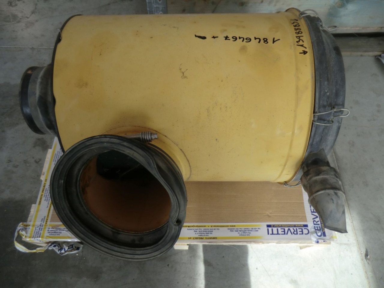 Caterpillar 735 Contenitore del filtro dell aria completo - Filtro de aire para Maquinaria de construcción: foto 3 Caterpillar 735 Contenitore del filtro dell aria completo - Filtro de aire para Maquinaria de construcción: foto 3
