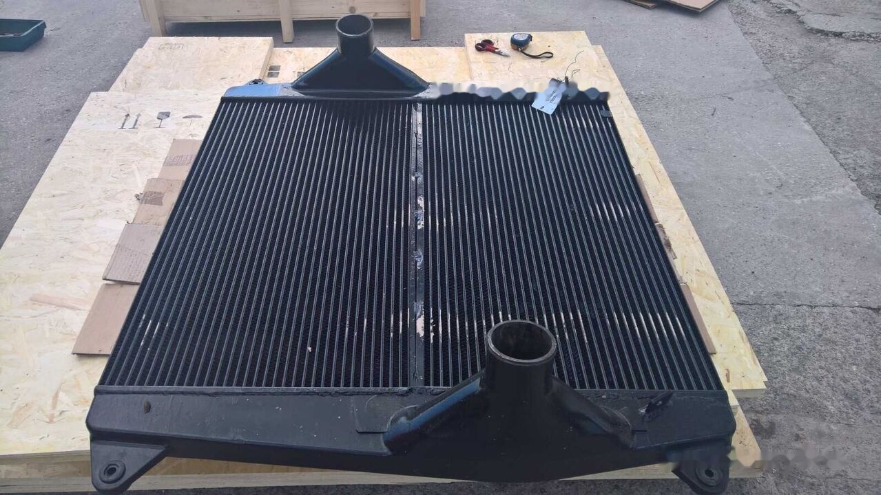 REBUILT AFTERCOOLER (2001137) CATERPILLAR 988G 2TW00555 - Intercooler para Cargadora de ruedas: foto 2 REBUILT AFTERCOOLER (2001137) CATERPILLAR 988G 2TW00555 - Intercooler para Cargadora de ruedas: foto 2