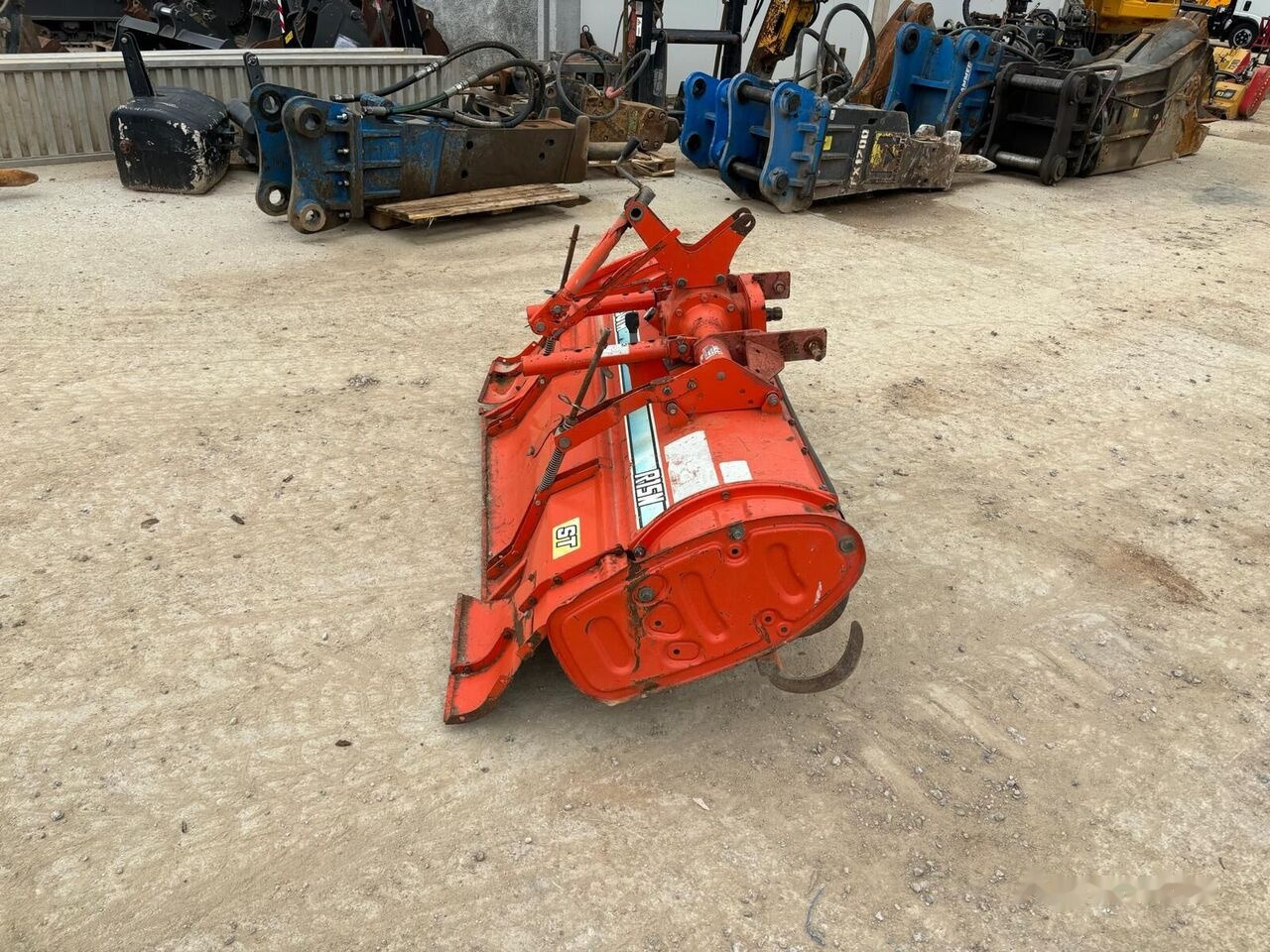 Kubota R 15 N - Rotocultivador: foto 2 Kubota R 15 N - Rotocultivador: foto 2