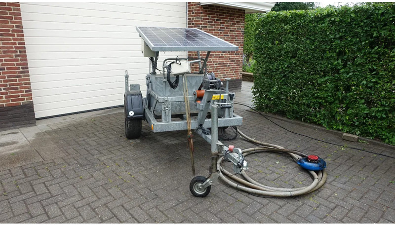 Plasdraspomp op aanhangwagen afzetbaar - Pulverizador suspendido: foto 2 Plasdraspomp op aanhangwagen afzetbaar - Pulverizador suspendido: foto 2