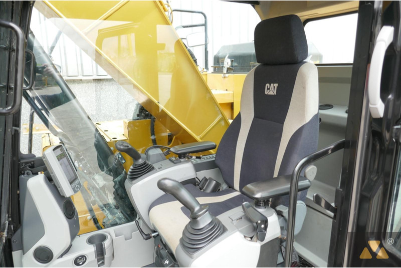 Excavadora de cadenas Caterpillar 325F LCR: foto 7