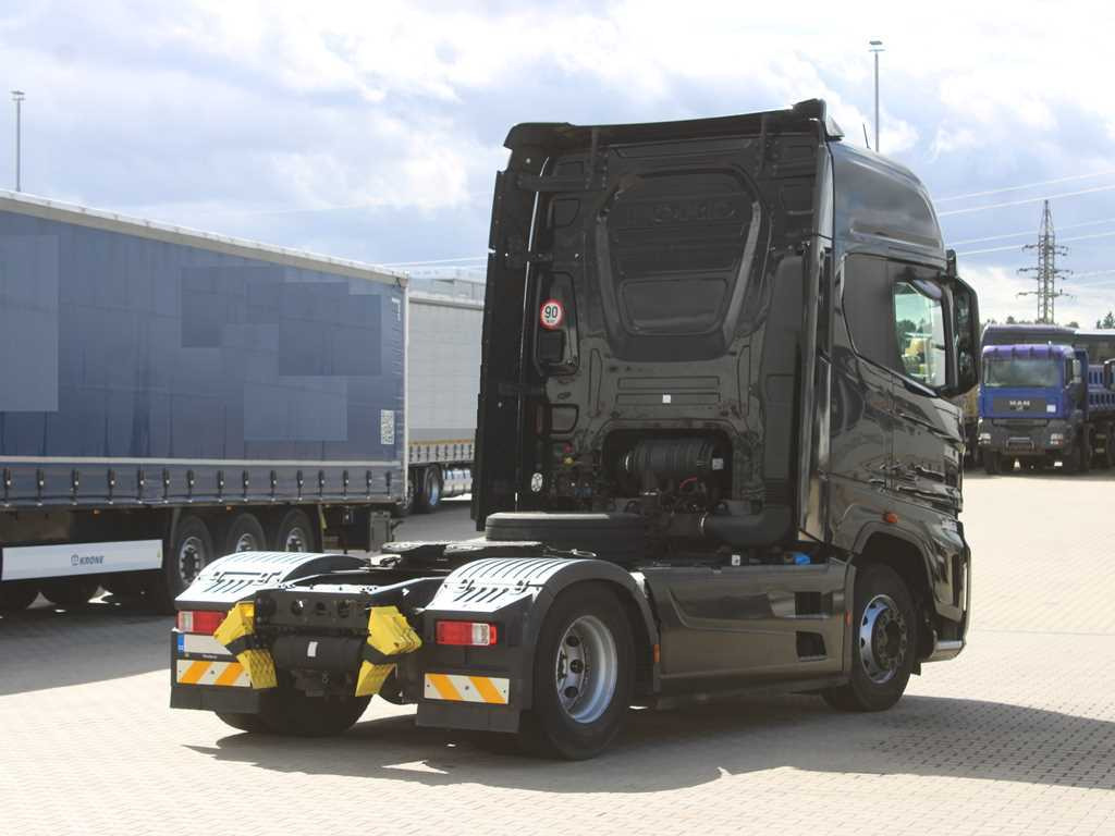 Ford F-MAX 12S, EURO 6, NAVIGATION - Cabeza tractora: foto 4 Ford F-MAX 12S, EURO 6, NAVIGATION - Cabeza tractora: foto 4