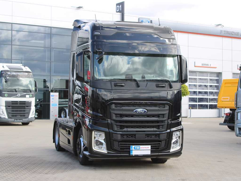 Ford F-MAX 12S, EURO 6, NAVIGATION - Cabeza tractora: foto 3 Ford F-MAX 12S, EURO 6, NAVIGATION - Cabeza tractora: foto 3