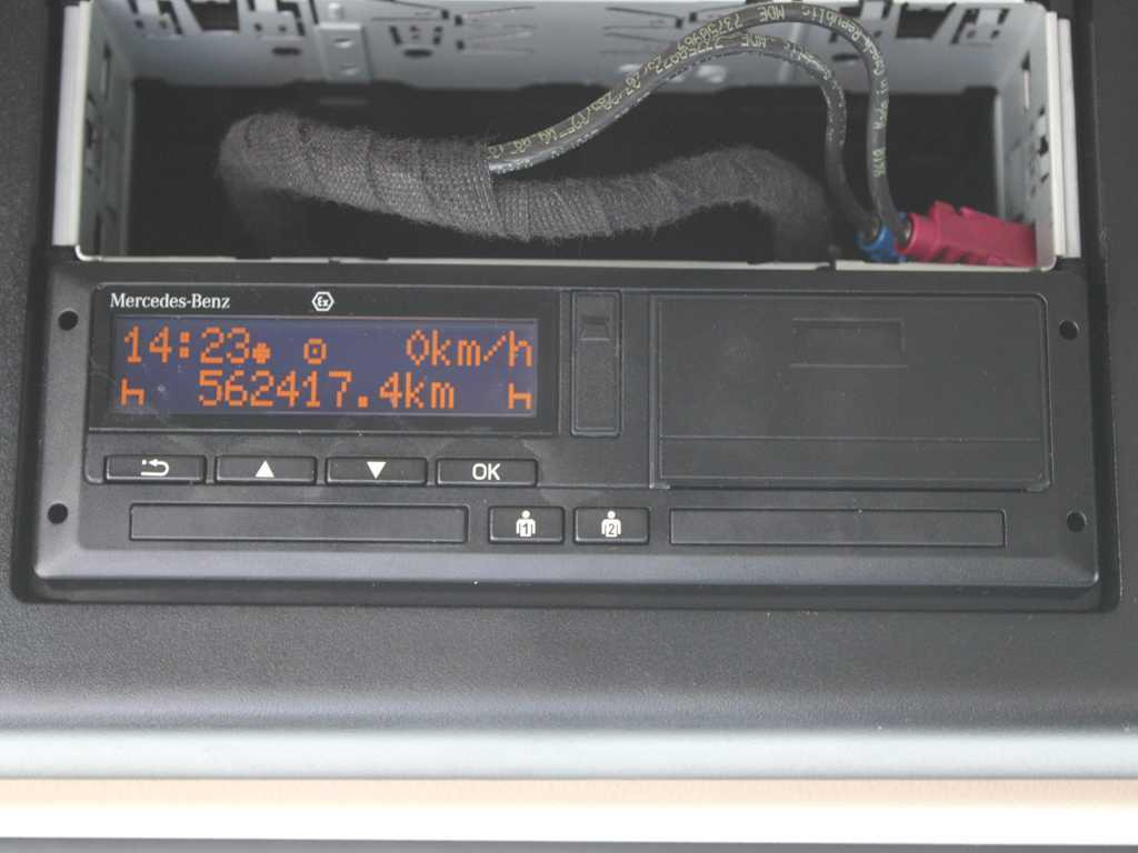 Cabeza tractora Mercedes-Benz Actros 1851, EURO 6, RETARDER, INDEPENDENT AIR CONDITIONING: foto 20 Cabeza tractora Mercedes-Benz Actros 1851, EURO 6, RETARDER, INDEPENDENT AIR CONDITIONING: foto 20