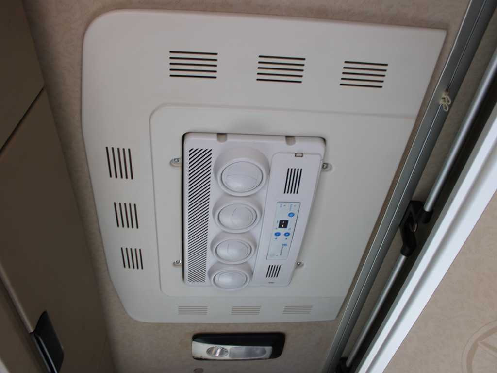 Cabeza tractora Mercedes-Benz Actros 1851, EURO 6, RETARDER, INDEPENDENT AIR CONDITIONING: foto 18 Cabeza tractora Mercedes-Benz Actros 1851, EURO 6, RETARDER, INDEPENDENT AIR CONDITIONING: foto 18