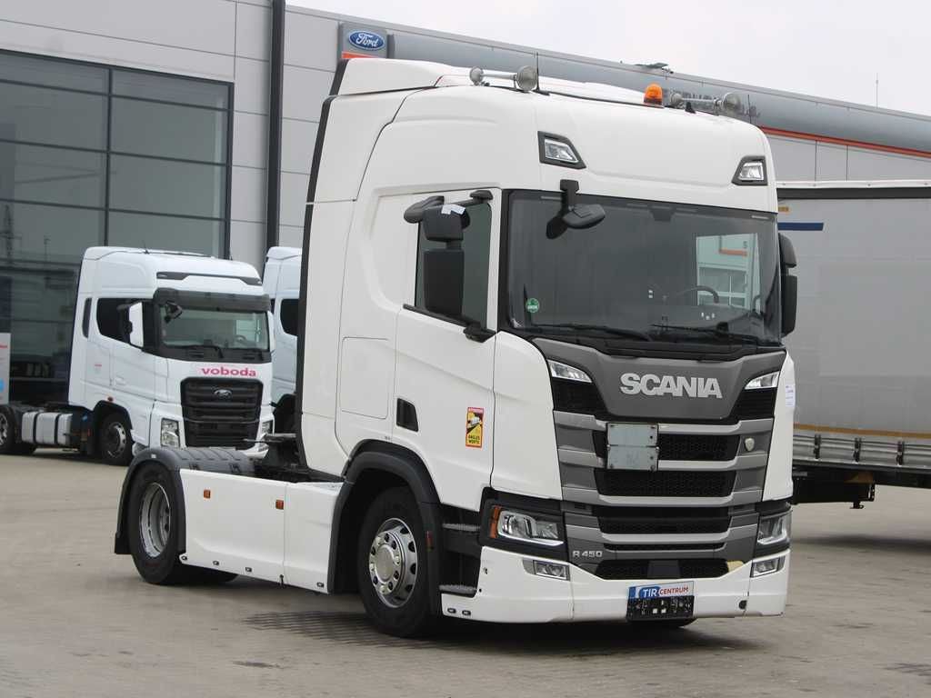 Scania R 450, EURO 6, NAVIGATION, RETARDER, PNEU 80% - Cabeza tractora: foto 2 Scania R 450, EURO 6, NAVIGATION, RETARDER, PNEU 80% - Cabeza tractora: foto 2