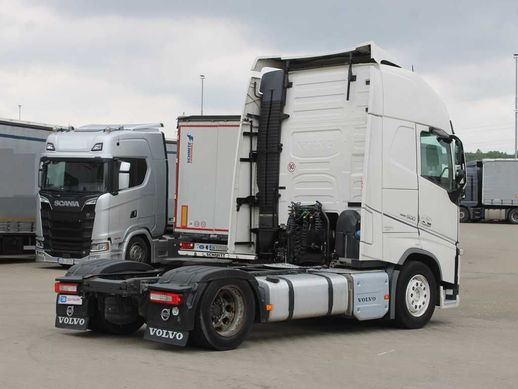 Volvo FH 500, EURO 6, LOWDECK, VEB +, I-PARK COOL Volvo FH 500, EURO 6, LOWDECK, VEB +, I-PARK COOL - Cabeza tractora: foto 3 Volvo FH 500, EURO 6, LOWDECK, VEB +, I-PARK COOL Volvo FH 500, EURO 6, LOWDECK, VEB +, I-PARK COOL - Cabeza tractora: foto 3