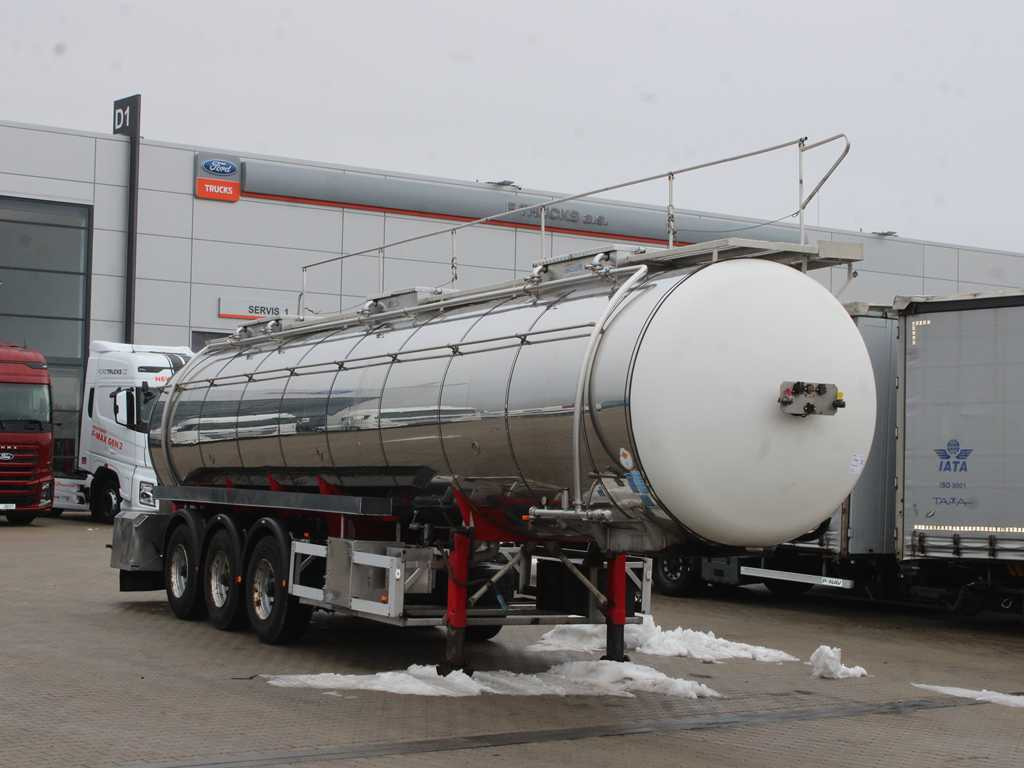 Feldbinder TSA, LIFT AXLE, 32 m³ - Semirremolque cisterna: foto 3 Feldbinder TSA, LIFT AXLE, 32 m³ - Semirremolque cisterna: foto 3