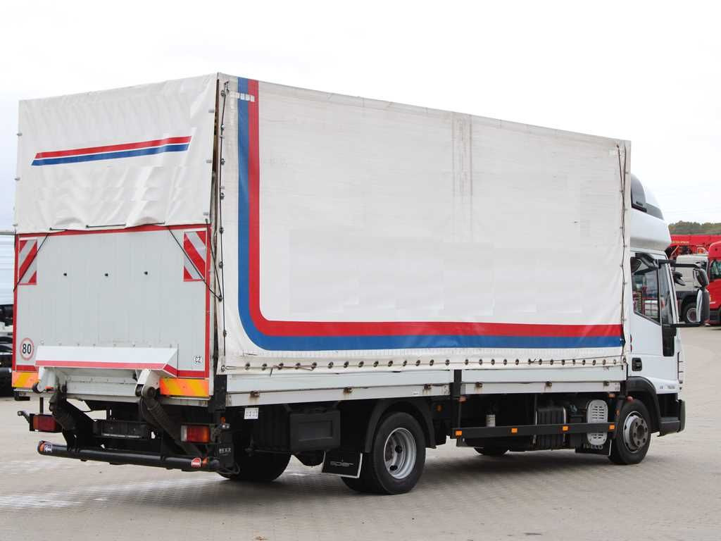 Iveco EUROCARGO 75E18, TAIL LIFT, SLEEPING CABIN - Furgoneta con lona: foto 3 Iveco EUROCARGO 75E18, TAIL LIFT, SLEEPING CABIN - Furgoneta con lona: foto 3