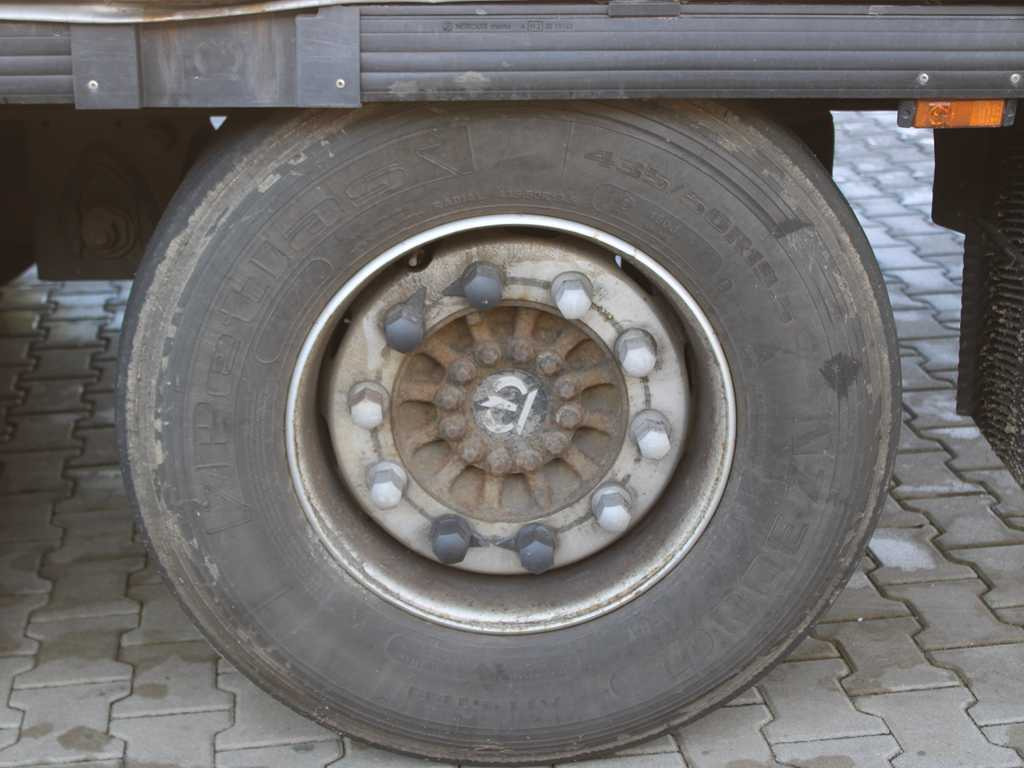 Semirremolque lona Krone SD, LOWDECK, LIFTING AXLE, MULTILOCK, LIFTING ROOF: foto 8 Semirremolque lona Krone SD, LOWDECK, LIFTING AXLE, MULTILOCK, LIFTING ROOF: foto 8