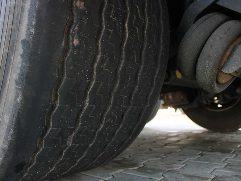 Semirremolque lona Krone SD, LOWDECK, LIFTING AXLE, MULTILOCK, LIFTING ROOF: foto 15 Semirremolque lona Krone SD, LOWDECK, LIFTING AXLE, MULTILOCK, LIFTING ROOF: foto 15