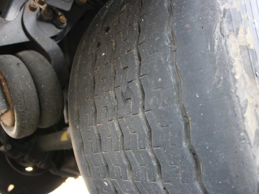 Semirremolque lona Krone SD, LOWDECK, LIFTING AXLE, MULTILOCK, LIFTING ROOF: foto 12 Semirremolque lona Krone SD, LOWDECK, LIFTING AXLE, MULTILOCK, LIFTING ROOF: foto 12