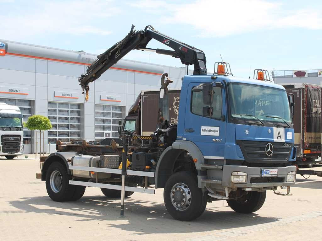 Mercedes-Benz AXOR 1824, CRANE HIAB 099B-3 DUO, 4x4 - Camión multibasculante, Camión grúa: foto 2 Mercedes-Benz AXOR 1824, CRANE HIAB 099B-3 DUO, 4x4 - Camión multibasculante, Camión grúa: foto 2