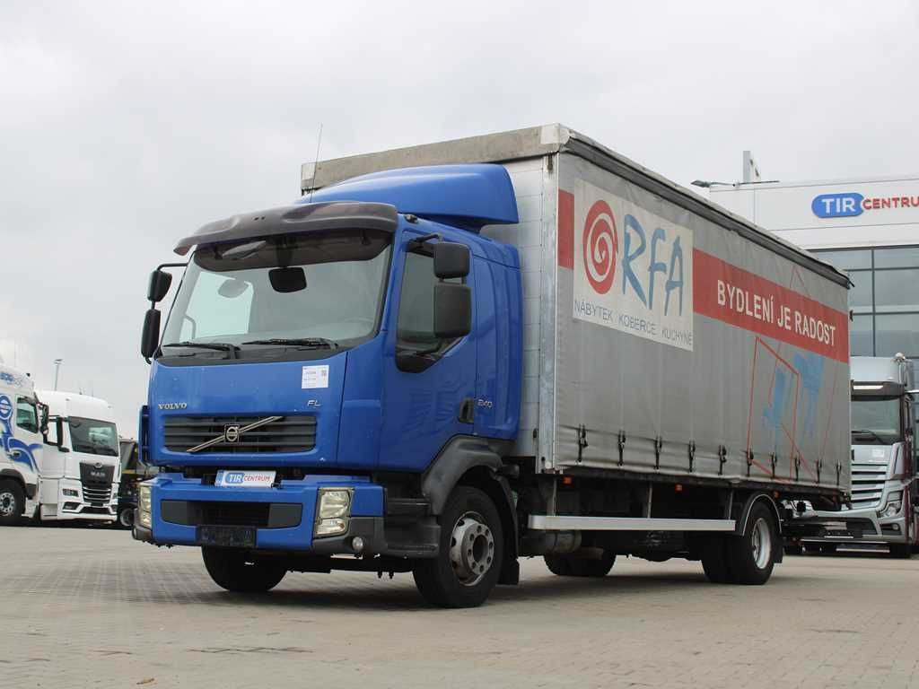 Volvo FL L 240, TAIL LIFT - Camión lona: foto 1 Volvo FL L 240, TAIL LIFT - Camión lona: foto 1