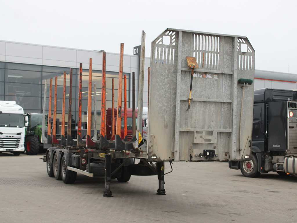 ZASŁAW D-651A, 2x LIFT AXLE, TYRES 80% - Semirremolque maderero: foto 3 ZASŁAW D-651A, 2x LIFT AXLE, TYRES 80% - Semirremolque maderero: foto 3