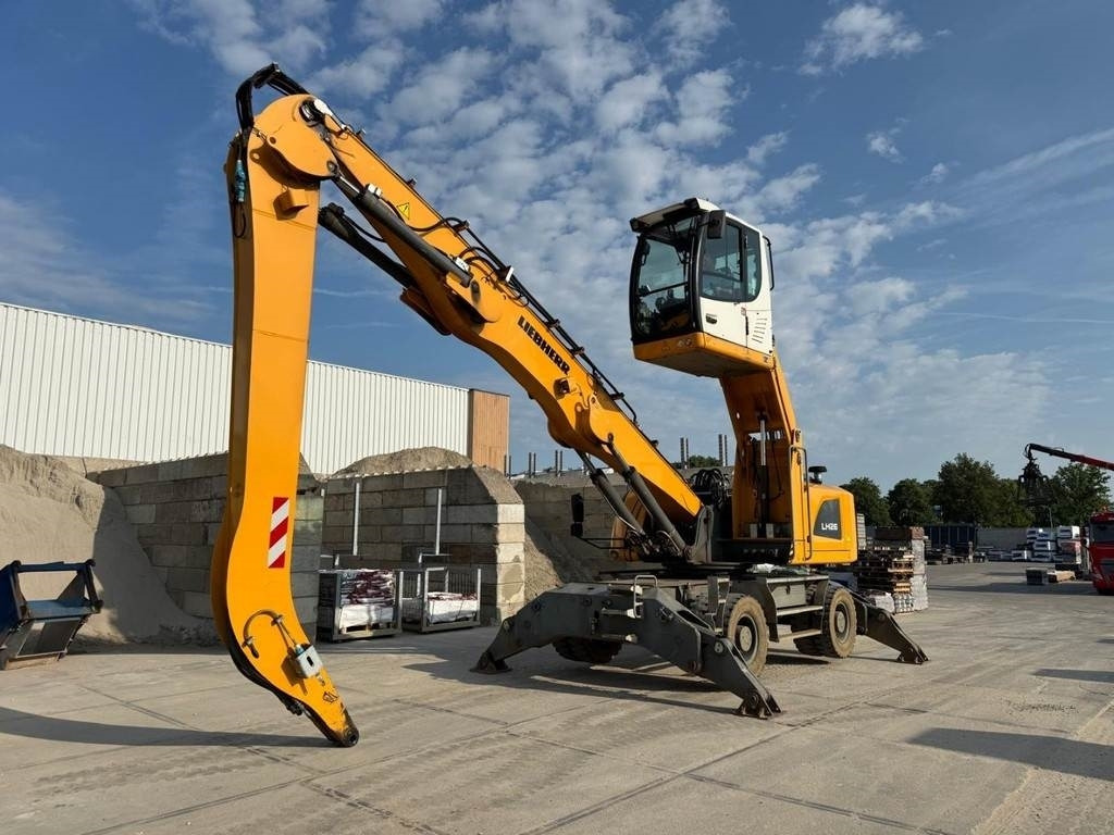 Liebherr LH 26 M - Manipulador de materiales: foto 2 Liebherr LH 26 M - Manipulador de materiales: foto 2