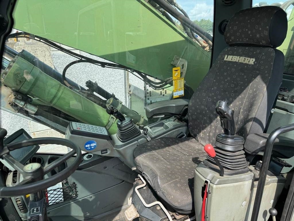 Manipulador de materiales Liebherr LH 40 M: foto 8 Manipulador de materiales Liebherr LH 40 M: foto 8