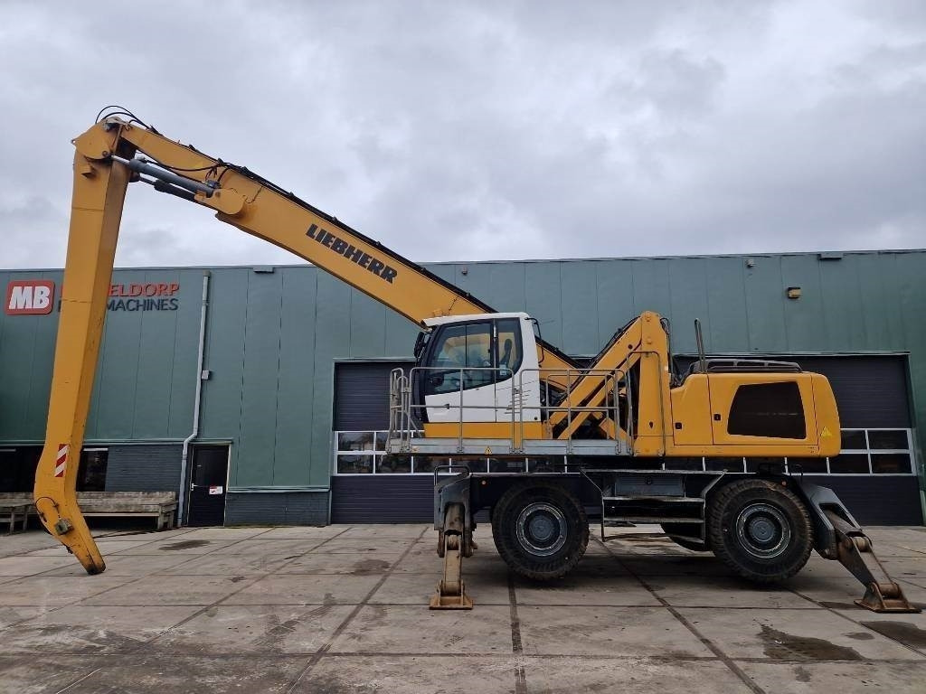 Liebherr LH 50 M - Manipulador de materiales: foto 2 Liebherr LH 50 M - Manipulador de materiales: foto 2