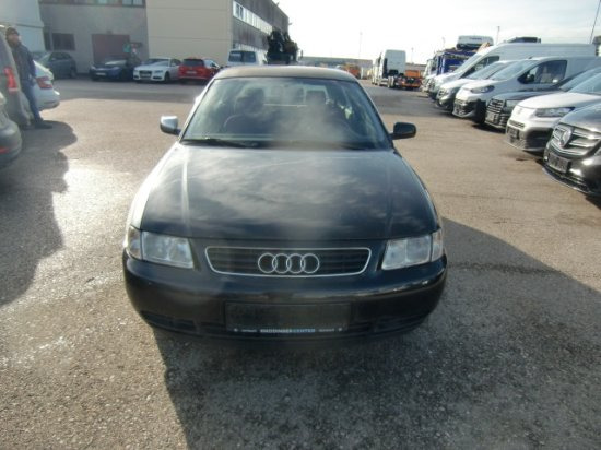 Audi A3 Limousine 1,9 TDI Ersatzteilträger - Coche: foto 2 Audi A3 Limousine 1,9 TDI Ersatzteilträger - Coche: foto 2