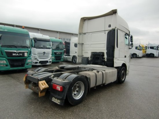 DAF XF 106.460 SSC, Automatik, Retarder, EURO6 - Cabeza tractora: foto 4 DAF XF 106.460 SSC, Automatik, Retarder, EURO6 - Cabeza tractora: foto 4