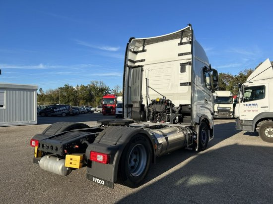 Iveco Stralis 460 Gas, 2 LNG-Tanks, Retarder, Leder - Cabeza tractora: foto 3 Iveco Stralis 460 Gas, 2 LNG-Tanks, Retarder, Leder - Cabeza tractora: foto 3