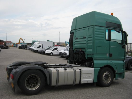 MAN TGX 18.500 XXL Intarder EURO 6 Motorschaden - Cabeza tractora: foto 3 MAN TGX 18.500 XXL Intarder EURO 6 Motorschaden - Cabeza tractora: foto 3