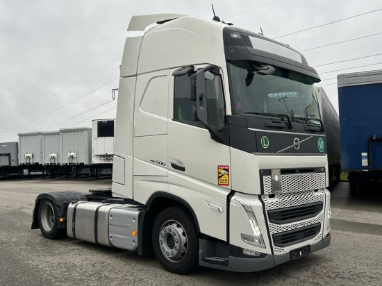Volvo FH 500 E6, Low Deck, I-Shift, Voll-Luft, Standklima - Cabeza tractora: foto 2 Volvo FH 500 E6, Low Deck, I-Shift, Voll-Luft, Standklima - Cabeza tractora: foto 2