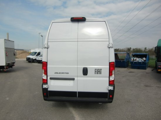 Fiat Ducato MAXI L4H3 140Ps, Klima, Rückfahrkamera, - Furgón: foto 5 Fiat Ducato MAXI L4H3 140Ps, Klima, Rückfahrkamera, - Furgón: foto 5