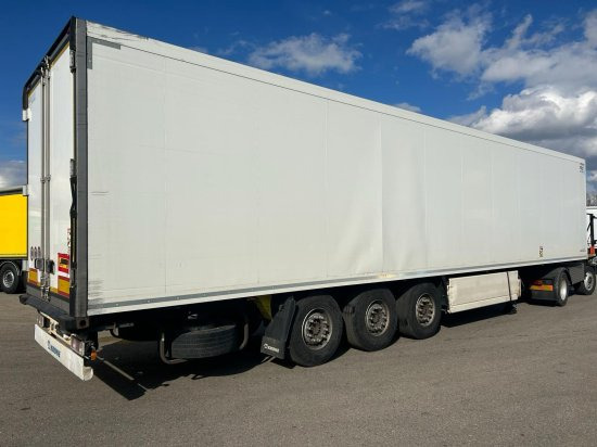 Krone SD Cool Liner, Carrier Vector 1350 - Semirremolque isotérmico: foto 4 Krone SD Cool Liner, Carrier Vector 1350 - Semirremolque isotérmico: foto 4