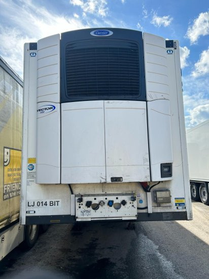Krone SD Cool Liner, Carrier Vector 1350 - Semirremolque isotérmico: foto 2 Krone SD Cool Liner, Carrier Vector 1350 - Semirremolque isotérmico: foto 2