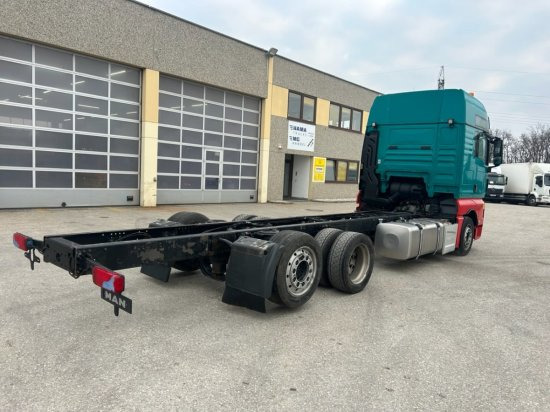 MAN TGX 26.500 XXL, 6x2, Jumbo, Liftachse, Intarder, Euro6, Full-Air - Camión chasis: foto 4 MAN TGX 26.500 XXL, 6x2, Jumbo, Liftachse, Intarder, Euro6, Full-Air - Camión chasis: foto 4