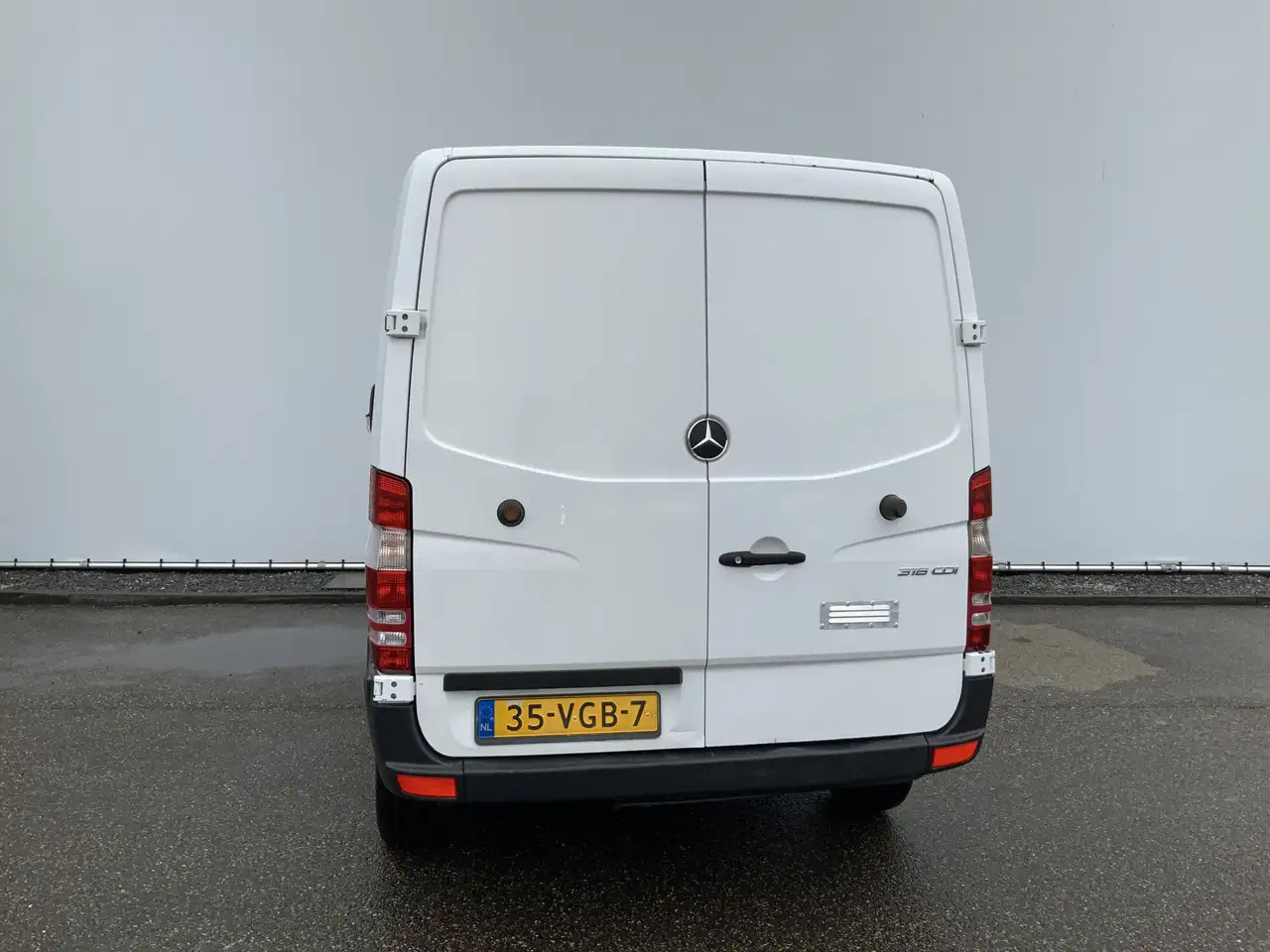 Mercedes-Benz Sprinter 209 2.2 CDI 325 L1H1 Airco Euro 4 - Furgón: foto 2 Mercedes-Benz Sprinter 209 2.2 CDI 325 L1H1 Airco Euro 4 - Furgón: foto 2