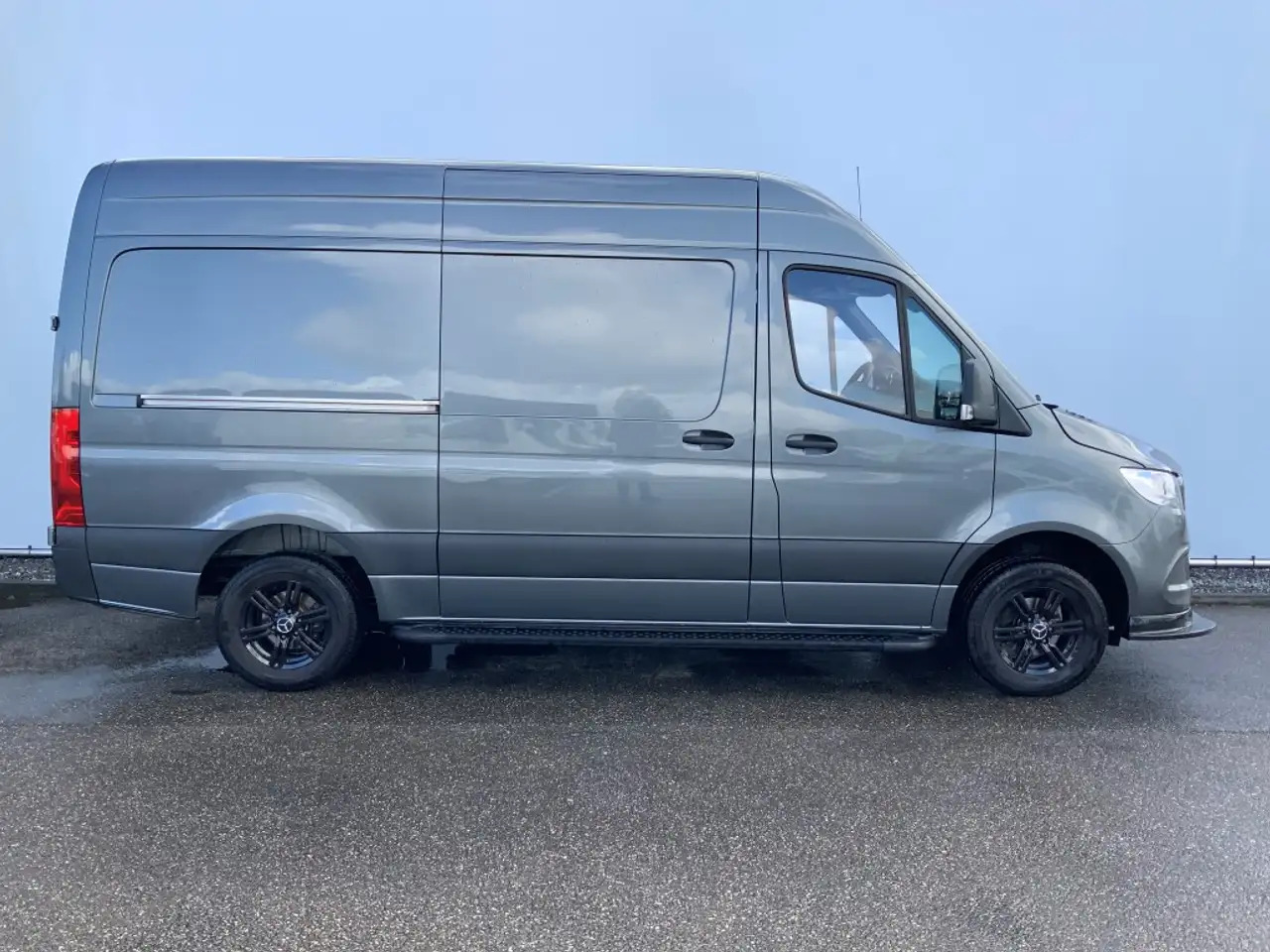 Mercedes-Benz Sprinter 319 3.0 CDI Autom.L2H2 Airco Cruise 3 Zits MBux 10 - Furgón: foto 5 Mercedes-Benz Sprinter 319 3.0 CDI Autom.L2H2 Airco Cruise 3 Zits MBux 10 - Furgón: foto 5