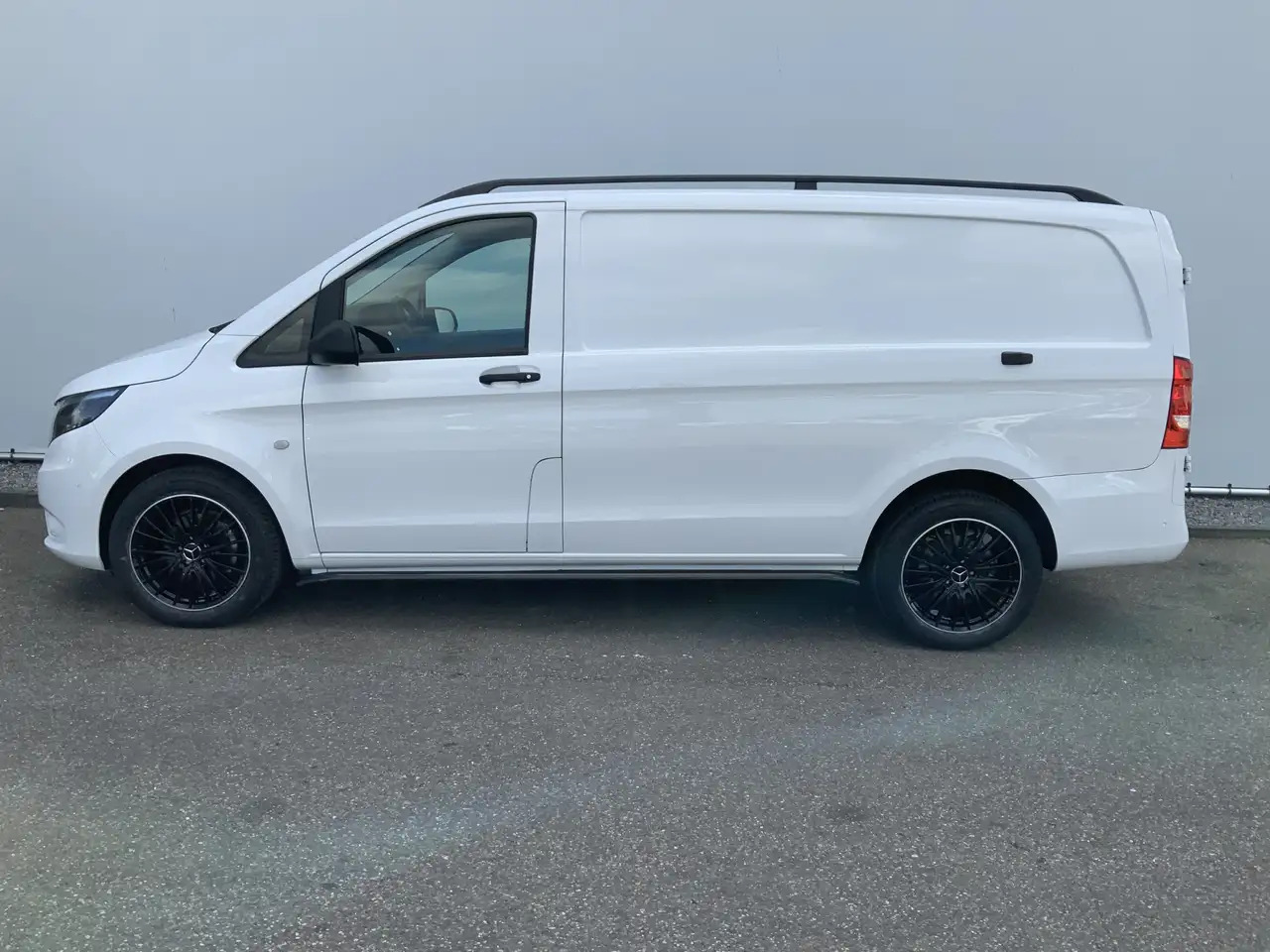 Mercedes-Benz Vito Automaat 116 CDI Lang 2 Airco Cruise 3 Zits Alu Ve - Furgón: foto 3 Mercedes-Benz Vito Automaat 116 CDI Lang 2 Airco Cruise 3 Zits Alu Ve - Furgón: foto 3